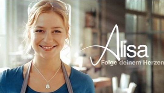 ALISA SEGUI IL TUO CUORE: UOMINI E DONNE CHIUDE PRIMA E CANALE 5 ANTICIPA IL DEBUTTO DELLA NUOVA SOAP