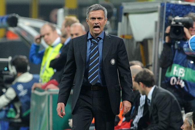 ASCOLTI TV DI MARTEDI 20 APRILE 2010: IN 9 MILIONI (30.88%) PER LA VITTORIA DELL’INTER. IL FILM DI CANALE 5 SI DIFENDE CON IL 17.44%