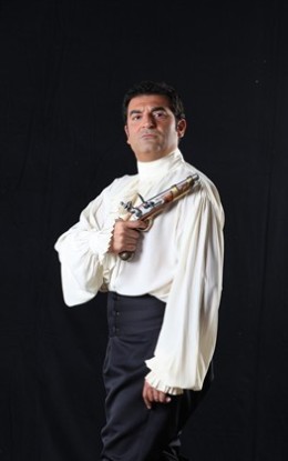 ASCOLTI TV DI VENERDI 11 GIUGNO 2010: VINCE ATTENTI A QUEI DUE (23.03%). PER SUDAFRICA-MESSICO IL 39.17%