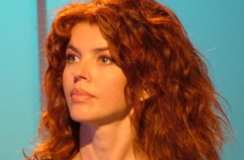 PAOLA SALUZZI TORNA IN PRIMA SERATA SU RAI1 CON “UNA NOTTE PER CARUSO”