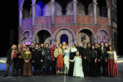 I PROMESSI SPOSI: RENZO E LUCIA DI GUARDI’ SFIDANO LA COPPIA GARKO-ARCURI