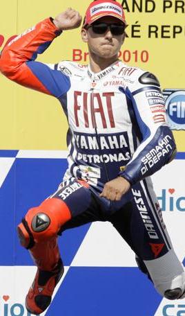 ASCOLTI TV DI DOMENICA 15 AGOSTO 2010: VINCE IL COMMISSARIO MANARA. OLTRE 4 MILIONI PER LA MOTOGP SU CANALE 5