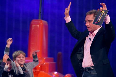 CHI HA INCASTRATO PETER PAN AL GIOVEDI SERA. I CESARONI TRASLOCANO AL MARTEDI