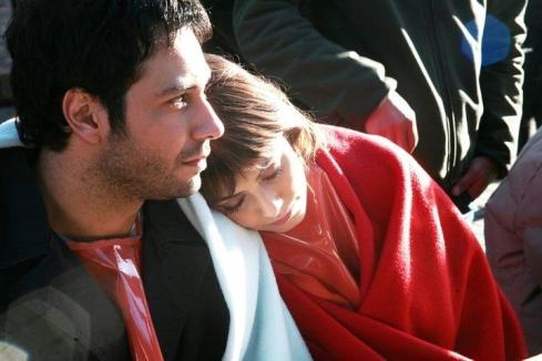 ASCOLTI TV DI GIOVEDI 9 SETTEMBRE 2010: VITTORIA NETTA PER I CESARONI (26.5%). LO SBIRRO DI RAI1 DELUDE (20%). SOLO IL 13.56% PER IL MILIONARIO