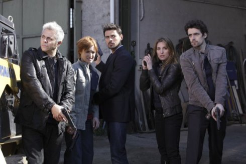 ASCOLTI TV DI LUNEDI 27 SETTEMBRE 2010: DISTRETTO DI POLIZIA CON 5 MLN BATTE LE RAGAZZE DELLO SWING. LA7 VOLA AL 6% CON L’INFEDELE. SOLO IL 9% PER PAOLA PEREGO