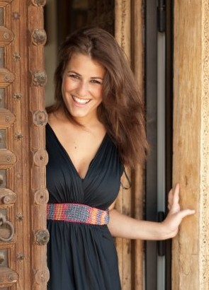 AMICI GIOCA IL SUO X FACTOR: LA PERSONALITA’. E DOPO FRANCESCA, TORNA LA “NOSTRA” DIANA DEL BUFALO.