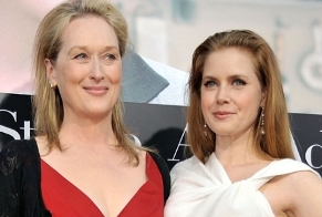 ASCOLTI SKY DI LUNEDI 11 OTTOBRE 2010: JULIE & JULIA RACCOGLIE 483.000 SPETTATORI. BENE ANCHE I SIMPSON E LIE TO ME.