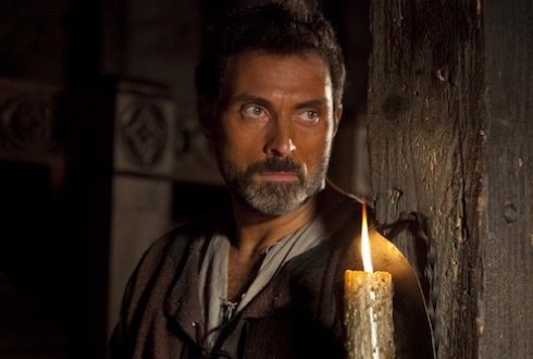 ASCOLTI SATELLITE DI VENERDI 22 OTTOBRE 2010: LA MINISERIE I PILASTRI DELLA TERRA CHIUDE CON 530.000 SPETTATORI. BENE PROFILING SU FOX CRIME.