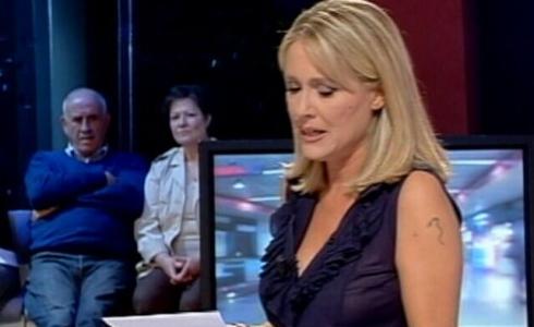 ASCOLTI TV DI MERCOLEDI 13 OTTOBRE 2010: DOMINA TI LASCIO UNA CANZONE AL 23%, LE DUE FACCE DELL’AMORE (12.66%) BATTUTO DA CHI L’HA VISTO E LE IENE (ENTRAMBI AL 14.26%)