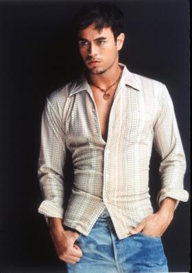 XFACTOR 4, SETTIMA PUNTATA. ENRIQUE IGLESIAS E’ L’OSPITE INTERNAZIONALE