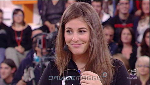 AMICI 10: TRIONFANO LE QUOTE ROSA. VIETATA L’APPROPRIAZIONE INDEBITA DI PERSONALITA’.