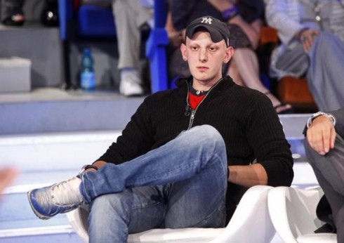 CLAUDIO SCAZZI CERCA UN POSTO AL SOLE IN TV. LA HORROR SOAP DI AVETRANA CONTINUA…