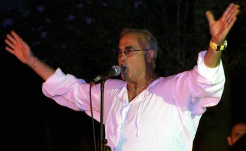 LA SFIDA DELLA DOMENICA: DALLA CUCCARINI ARRIVANO CINO TORTORELLA E ALESSANDRA AMOROSO, MARIA CARMELA INTERVISTA FRANCO CALIFANO E DANIELONA