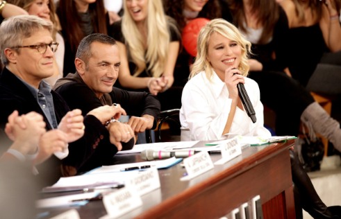 AMICI 10: IL QUINTO SPECIALE DEL SABATO. IL CICLONE DEL BUFALO CREA INSOFFERENZA.