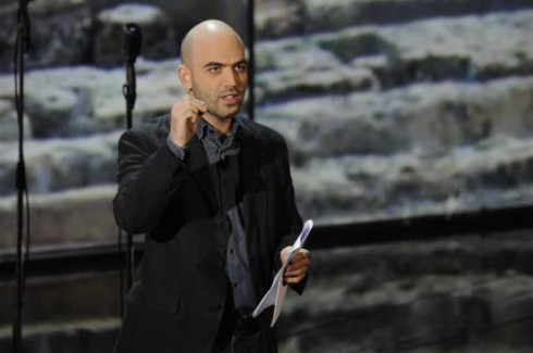 ASCOLTI TV DI LUNEDI 15 NOVEMBRE 2010: RECORD ASSOLUTO PER FAZIO E SAVIANO. RAI3 VOLA A 9 MLN CON IL 30% DI SHARE. GRANDE FRATELLO SI ACCONTENTA DEL 20%