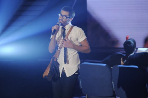 X FACTOR: STEFANO ELIMINATO (A SORPRESA) DAL PUBBLICO E NON DAI GIUDICI. SOTTO ACCUSA ANNA TATANGELO E L’EX CLAUDIA MORI