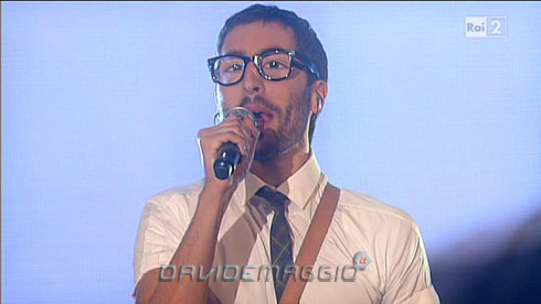 X FACTOR 4 SPECIALE, A TUTTA SIGLA. OSPITI: LORELLA CUCCARINI, EDOARDO BENNATO E I VOCA PEOPLE