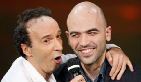 STRISCIA IRONIZZA SUL BENIGNI CENSURATO, FAZIO E GLI AUTORI DI VIENI VIA CON ME SMENTISCONO. E STRISCIA PROMETTE AGGIORNAMENTI.