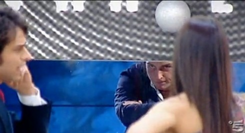 GRANDE FRATELLO 11: IL CONFRONTO TRA DAVIDE E AGOSTINO ENTRA DI DIRITTO NEGLI ANNALI DEL TRASH. ELIMINATA ILARIA, CHE NE SARA’ DI PIETRO E GUENDALINA?