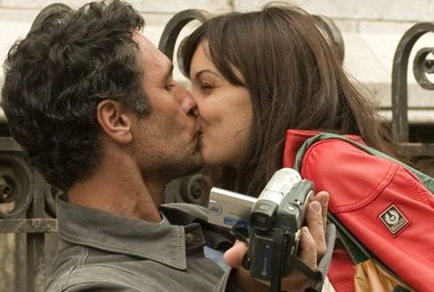 ASCOLTI SATELLITE DI LUNEDI 13 DICEMBRE 2010: LA PRIMA TV DI SCUSA MA TI VOGLIO SPOSARE COINVOLGE 350.000 SPETTATORI, IN CALO GREY’S ANATOMY (260.000).