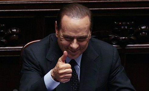 VOTO DI FIDUCIA: A BALLARO’ E PORTA A PORTA LE REAZIONI POLITICHE AL B-DAY. STRISCIA LA NOTIZIA CONSEGNA UN TAPIRO GIGANTE AGLI ‘SCONFITTI’