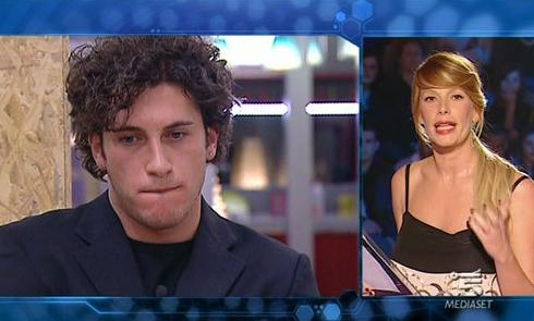 ASCOLTI TV DI LUNEDI 10 GENNAIO 2011: PIACE IL PUGNO DURO DEL GRANDE FRATELLO (25.65%). GLI EROI PER CASO DI RAI1 AL 19%, LA SETTA CHIUDE AL 6.84%. GLEE PARTE COL 4%