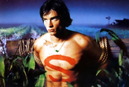 ITALIA1: SMALLVILLE TORNA NEL POMERIGGIO (DAL 7/2), CSI MIAMI NEL PRESERALE (DAL 9/2)