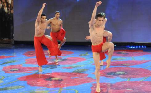 AMICI: SEMIFINALE LIVE SU DM. I FINALISTI SONO VIRGINIO, ANNALISA, DENNY, GIULIA E VITO.