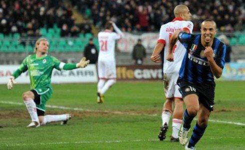 ASCOLTI SATELLITE DI GIOVEDI 3 FEBBRAIO 2011: IL POSTICIPO BARI-INTER A QUOTA 1.300.000 SPETTATORI