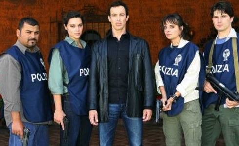 ASCOLTI TV DI MARTEDI 8 FEBBRAIO 2011: L’ULTIMA DI CACCIA AL RE AL 19.92%, BALLARO’ LO SEGUE CON IL 19.01%. LA FIDANZA DI PAPA’ SI DEVE ACCONTENTARE DEL 15.65%