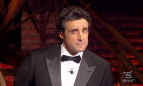 ASCOLTI TV DI SABATO 5 FEBBRAIO 2011: LA CORRIDA VINCE MA CALA (21.11%), ATTENTI A QUEI DUE CRESCE A 4,1 MLN (17.97%)