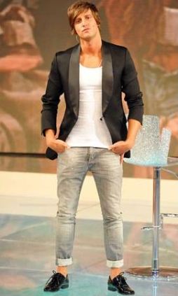 LUCA DIRISIO A DM: “MI HANNO VOLUTO FAR PASSARE PER QUELLO CHE NON SONO”. “RAFFAELLA FICO E’ UNA BRAVISSIMA RAGAZZA”