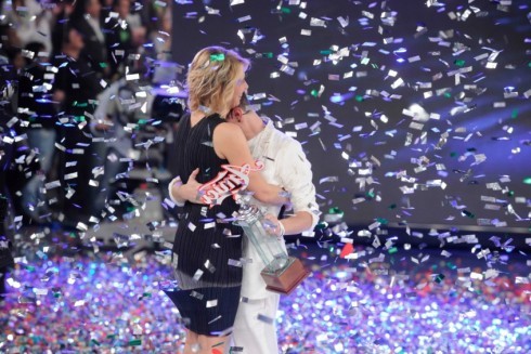 AMICI 10: VINCE IL TALENTO NELLA FINALE MENO EMOZIONANTE DI SEMPRE.