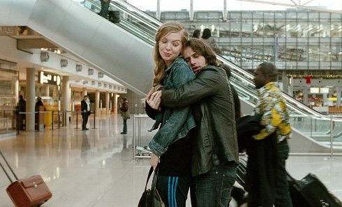 ASCOLTI SATELLITE DI DOMENICA 27 MARZO 2011: IN 200.000 PER LA PRIMA TV DI ‘SOUL KITCHEN’, APPENA 125.000 PER REGGINA-LIVORNO.