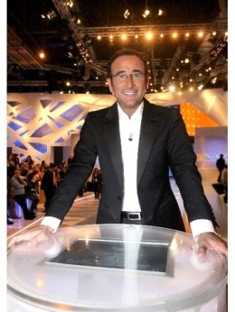 FRATELLI DI TEST: CARLO CONTI CI GUIDA ALLA SCOPERTA DI QUANTO SIAMO ITALIANI. QUESTA SERA SU RAI1