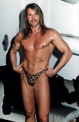 DAVIDE FABBRI, IL VIKINGO DELL’ISOLA DEI FAMOSI, A DM: “SIMONA VENTURA HA PRESO IN GIRO GLI ITALIANI. IL MIO AVVOCATO STA VALUTANDO LA SITUAZIONE”