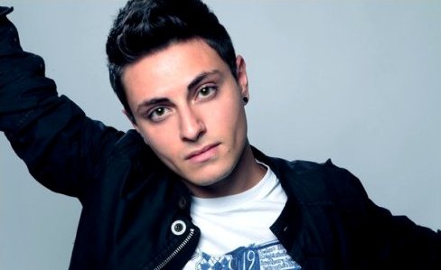 AMICI DI MARIA IN RAI: EMMA A BALLANDO CON LE STELLE, VIRGINIO A TOP OF THE POPS