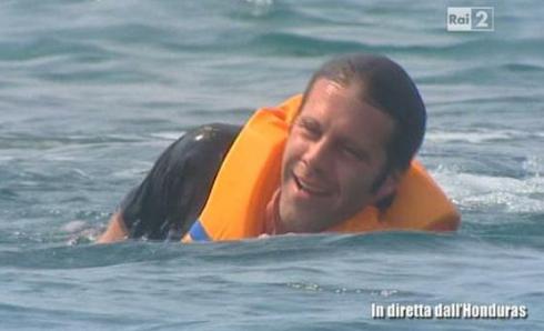 ISOLA DEI FAMOSI 8: EMANUELE FILIBERTO E’ SBARCATO IN HONDURAS