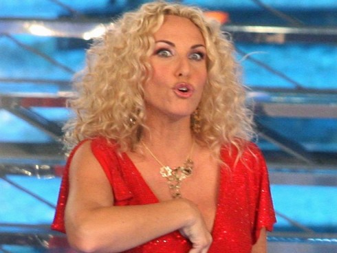 ANTONELLA CLERICI VERSO LA CONDUZIONE DI MISS ITALIA 2011.