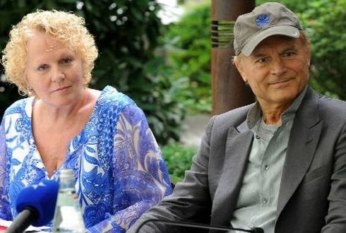 ASCOLTI TV DI DOMENICA 17 APRILE 2011: OLTRE 6 MLN DI SPETTATORI PER ‘UN PASSO DAL CIELO’ (23.4% – 24.31%) CHE CONTINUA A DOMINARE, IL SENSO DELLA VITA SI FERMA A 2,7 MLN (12.87%).