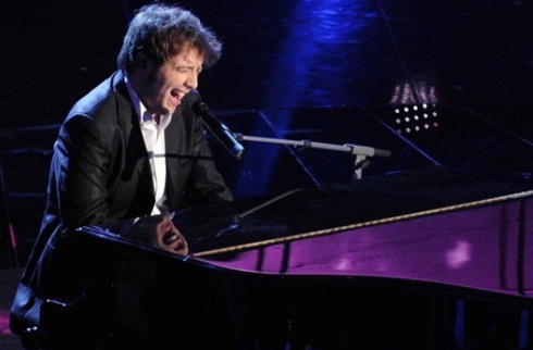 ASCOLTI TV SABATO 14 MAGGIO 2011: CRESCE ITALIA’S GOT TALENT CHE VINCE CON IL 23.48%, ME LO DICONO TUTTI AL 18%. SOLO IL 6.43% PER L’EUROVISION