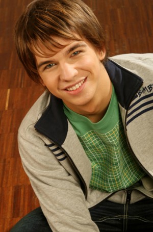 ARRIVA LO ZECCHINO: A GIUGNO CON JACOPO SARNO SU DeAKIDS