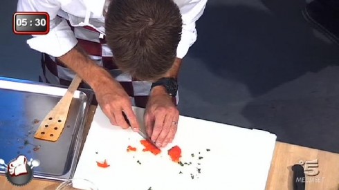 IL TELECOMANDO, LA GUIDA TV DI DM: 30 GIUGNO 2011. QUANTO FARA’ L’ULTIMA DE ‘LA NOTTE DEGLI CHEF’?