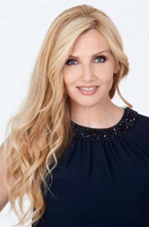 LORELLA CUCCARINI A DM: E’ VERO, HO RIDIMENSIONATO IL CACHET. PER LA PROSSIMA DOMENICA IN BISOGNA USCIRE DALLA LOGICA DEL CONTENITORE