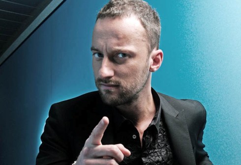 FRANCESCO FACCHINETTI CONTRO CRITICI (E COLLEGHI?): “FACCIO IO IL 16 SU RAI1 ED E’ UN DISASTRO, LO FA CHIUNQUE ALTRO ED E’ UN SUCCESSO…”
