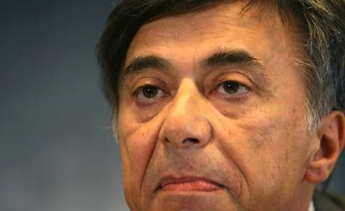 RIZZO NERVO DA’ IL BENSERVITO A LIOFREDI: RAI2 HA BISOGNO DI CARLO FRECCERO. E IL DIRETTORE REPLICA CON GLI ASCOLTI