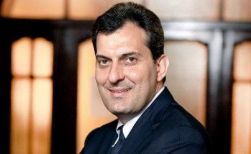 HOTEL PATRIA, MARIO CALABRESI RACCONTA L’ITALIA VIRTUOSA. LUNEDI’ PROSSIMO OSPITE EMMA MARRONE