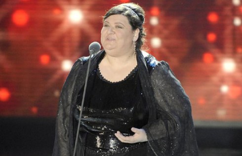 DM LIVE24: 19 LUGLIO 2011. SANTORO DERUBATO, FEDE SENZA INVITO, LA MASOLA VA IN CINA, LA PETTINELLI SEDOTTA E ABBANDONATA.