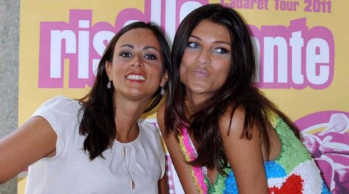 COMEDY TOUR RISOLLEVANTE: CRISTINA CHIABOTTO AL DEBUTTO SU COMEDY CENTRAL COME “CAPOCOMICA”