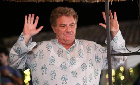 NEMICI AMICI – I PROMESSI SOCI: DOPO IL FLOP DEL PRIMO CAPITOLO LA COPPIA TORTORA-FASSARI TORNA SU CANALE 5